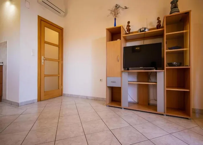 Apartament In Pa Man Near Adriatic Beaches Pašman