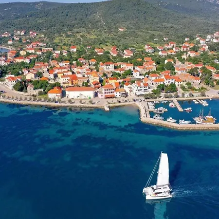 Apartmán In Near Adriatic Beaches Pašman