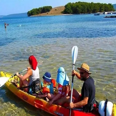 In Near Adriatic Beaches Apartmán Pašman