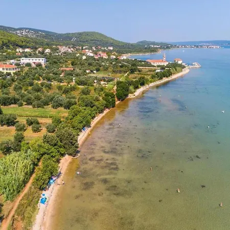 Apartmán In Near Adriatic Beaches *